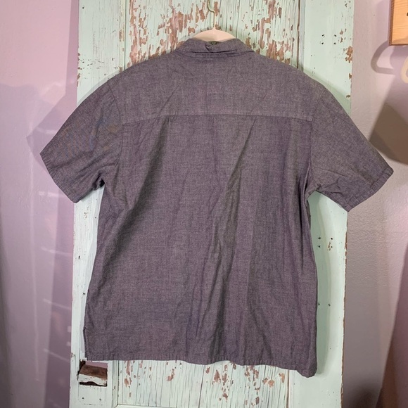 Women’s Bobbie Brooks grey button up shirt with embroidered flower patches - Picture 2 of 5